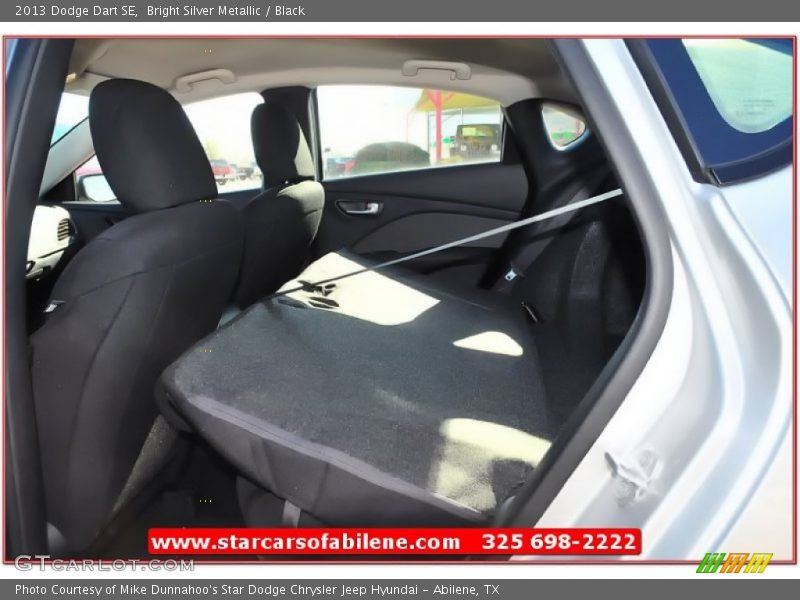 Bright Silver Metallic / Black 2013 Dodge Dart SE