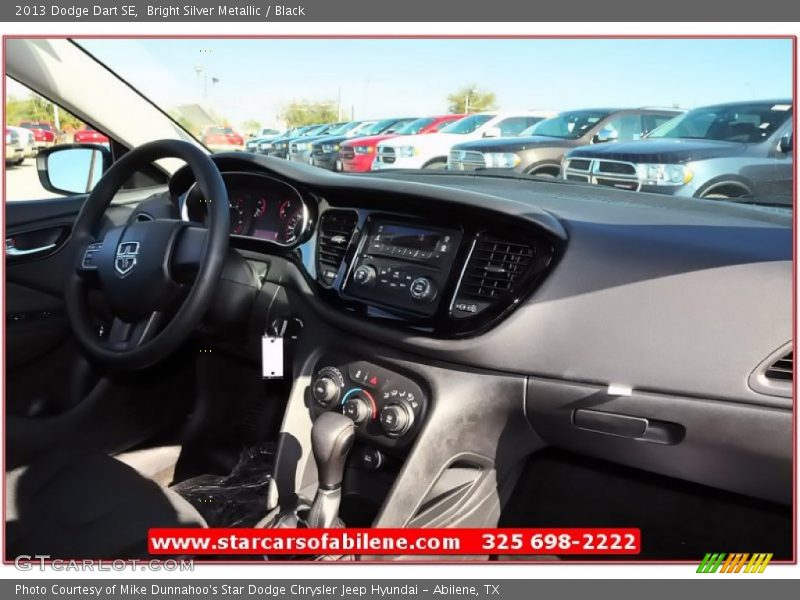 Bright Silver Metallic / Black 2013 Dodge Dart SE