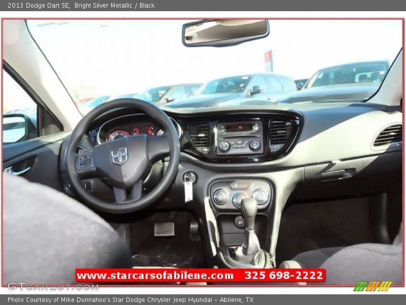 Bright Silver Metallic / Black 2013 Dodge Dart SE