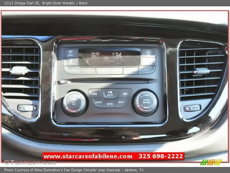Bright Silver Metallic / Black 2013 Dodge Dart SE