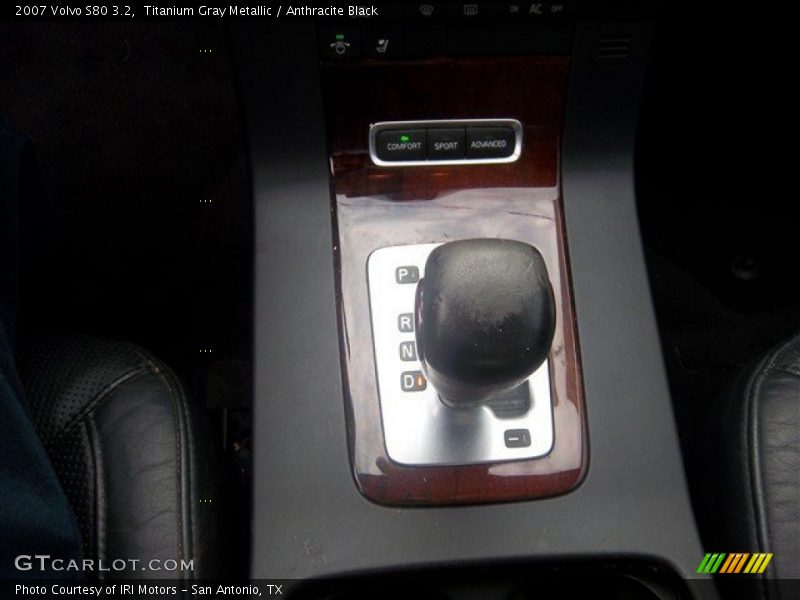 Titanium Gray Metallic / Anthracite Black 2007 Volvo S80 3.2