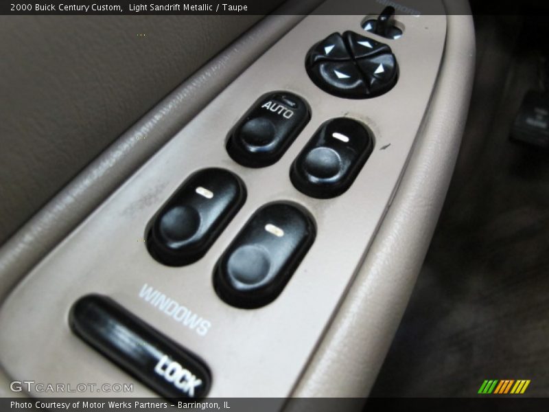 Light Sandrift Metallic / Taupe 2000 Buick Century Custom