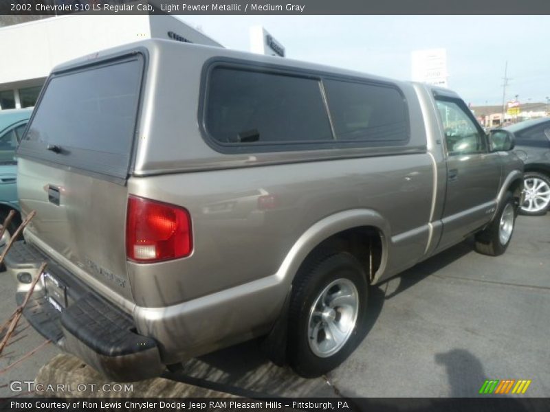 Light Pewter Metallic / Medium Gray 2002 Chevrolet S10 LS Regular Cab