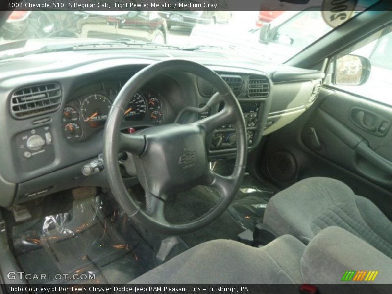 Light Pewter Metallic / Medium Gray 2002 Chevrolet S10 LS Regular Cab