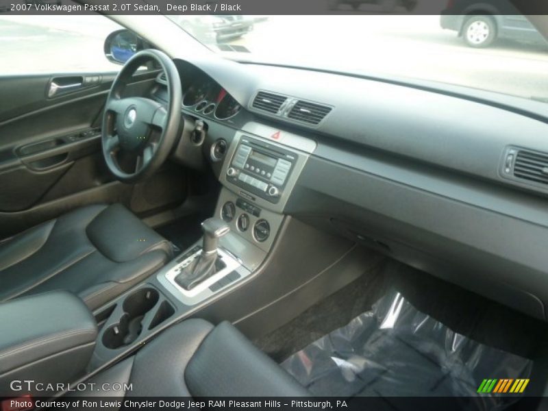 Deep Black / Black 2007 Volkswagen Passat 2.0T Sedan