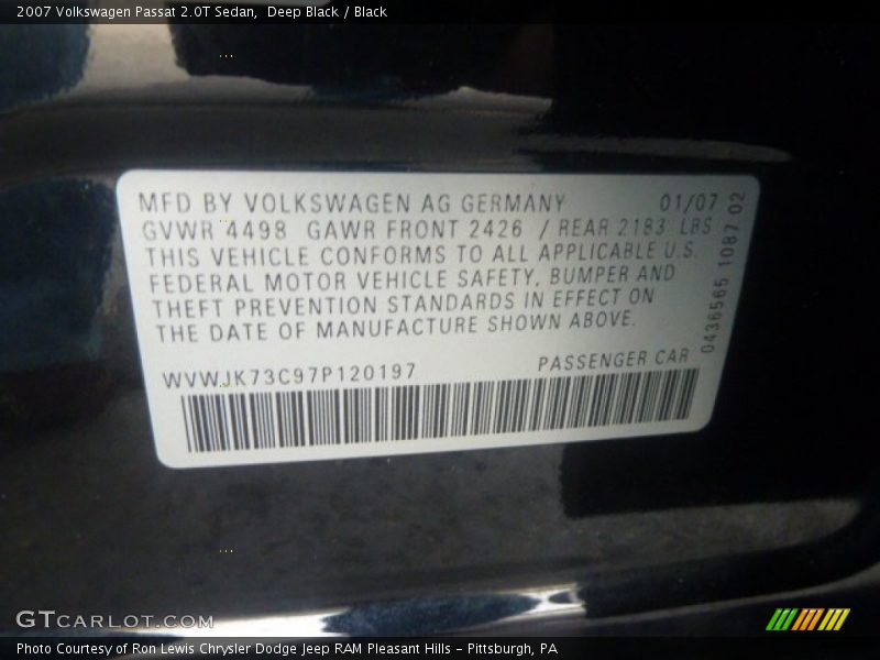 Deep Black / Black 2007 Volkswagen Passat 2.0T Sedan