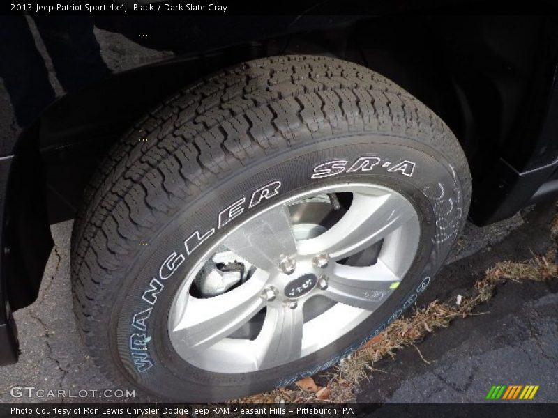 Black / Dark Slate Gray 2013 Jeep Patriot Sport 4x4