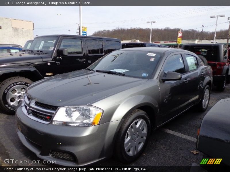 Tungsten Metallic / Black 2013 Dodge Avenger SE