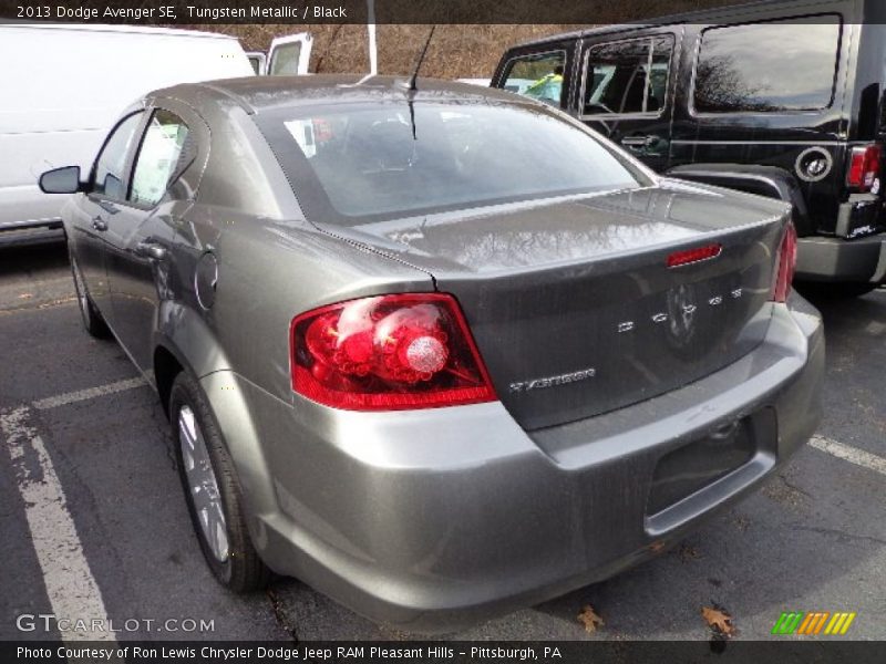 Tungsten Metallic / Black 2013 Dodge Avenger SE