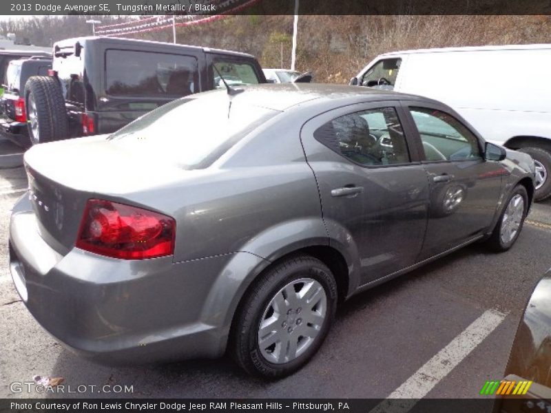 Tungsten Metallic / Black 2013 Dodge Avenger SE