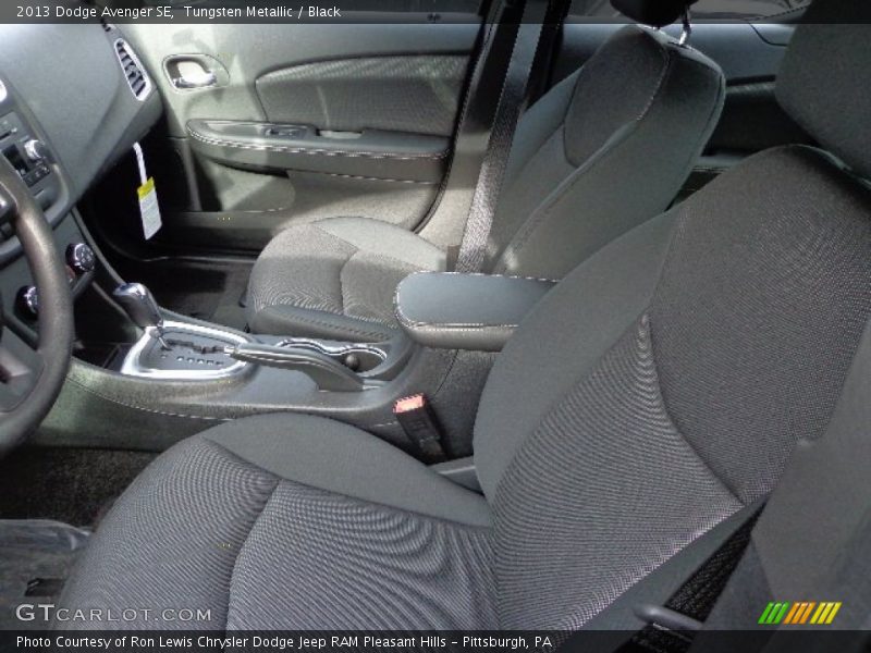 Tungsten Metallic / Black 2013 Dodge Avenger SE