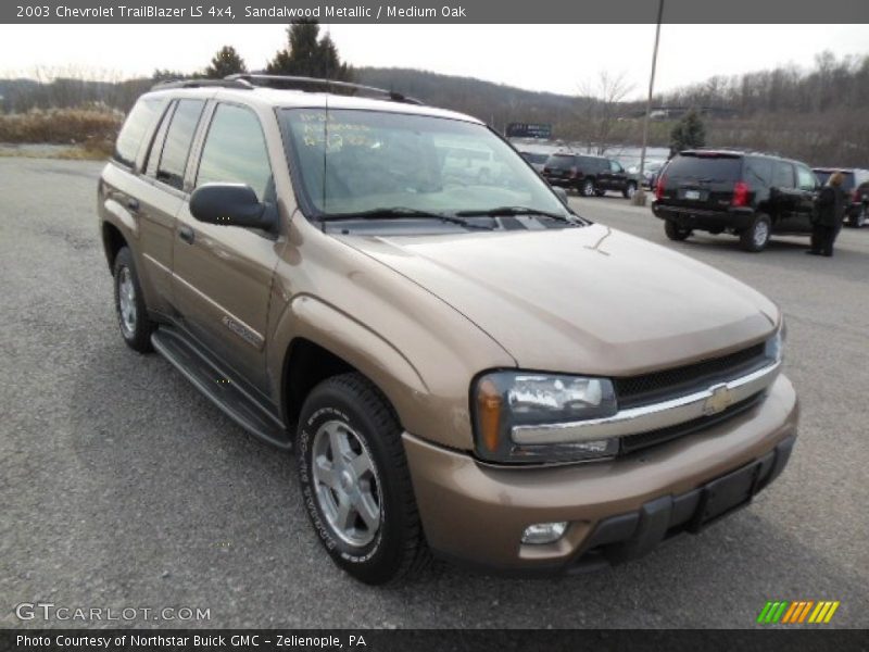 Front 3/4 View of 2003 TrailBlazer LS 4x4