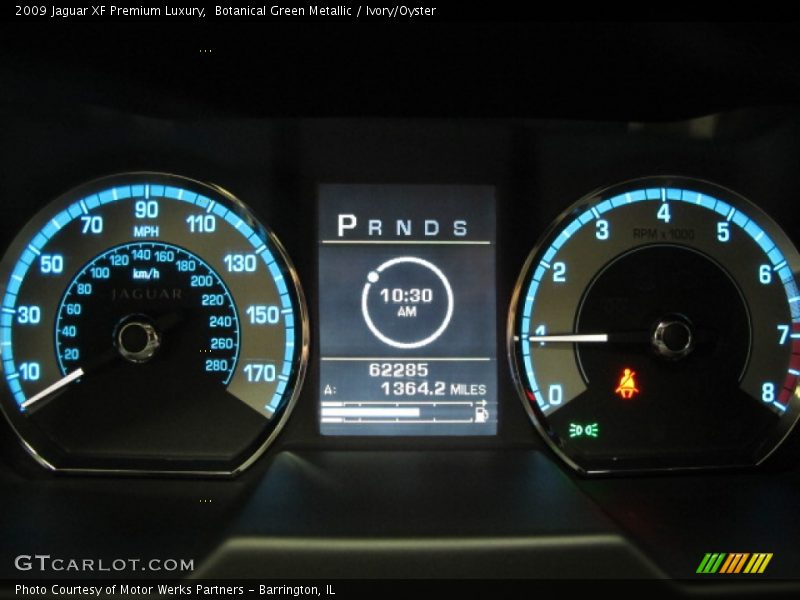 Botanical Green Metallic / Ivory/Oyster 2009 Jaguar XF Premium Luxury