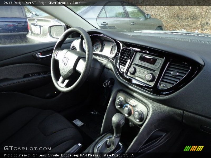 Bright Silver Metallic / Black 2013 Dodge Dart SE