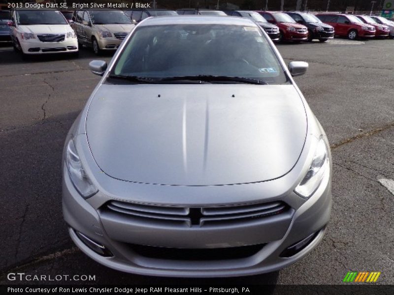 Bright Silver Metallic / Black 2013 Dodge Dart SE