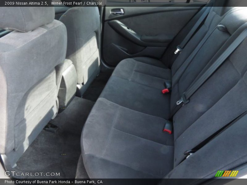 Winter Frost Pearl / Charcoal 2009 Nissan Altima 2.5