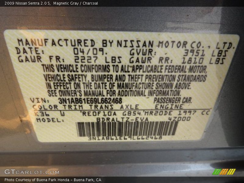 Magnetic Gray / Charcoal 2009 Nissan Sentra 2.0 S