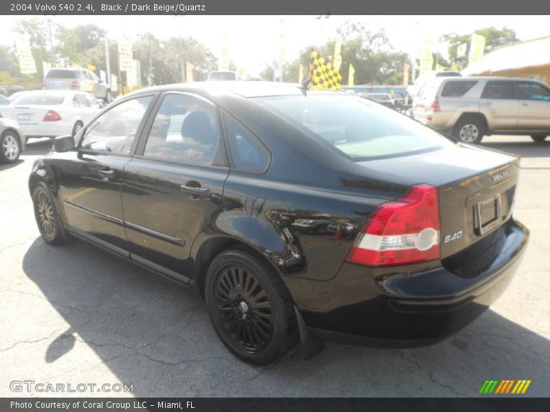 Black / Dark Beige/Quartz 2004 Volvo S40 2.4i