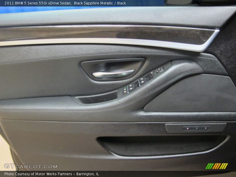 Black Sapphire Metallic / Black 2011 BMW 5 Series 550i xDrive Sedan