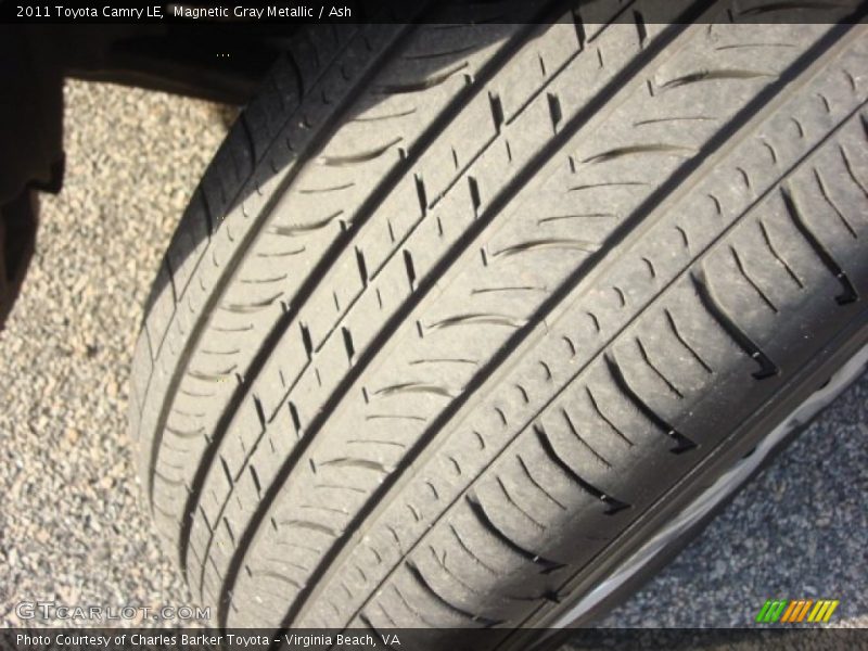 Magnetic Gray Metallic / Ash 2011 Toyota Camry LE