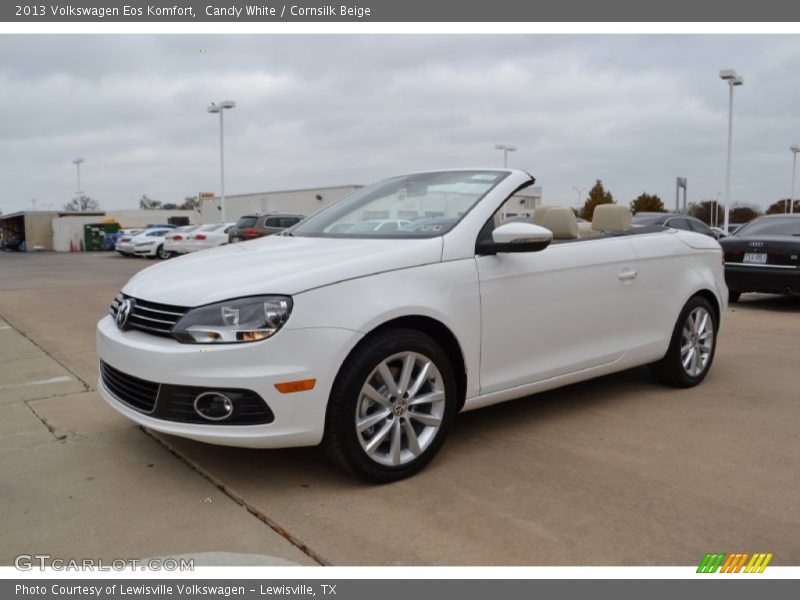 Front 3/4 View of 2013 Eos Komfort