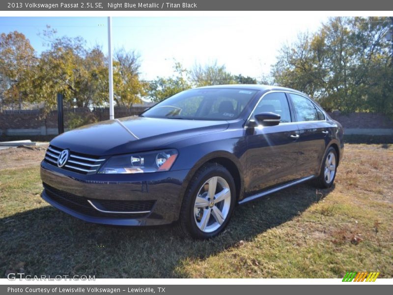 Night Blue Metallic / Titan Black 2013 Volkswagen Passat 2.5L SE
