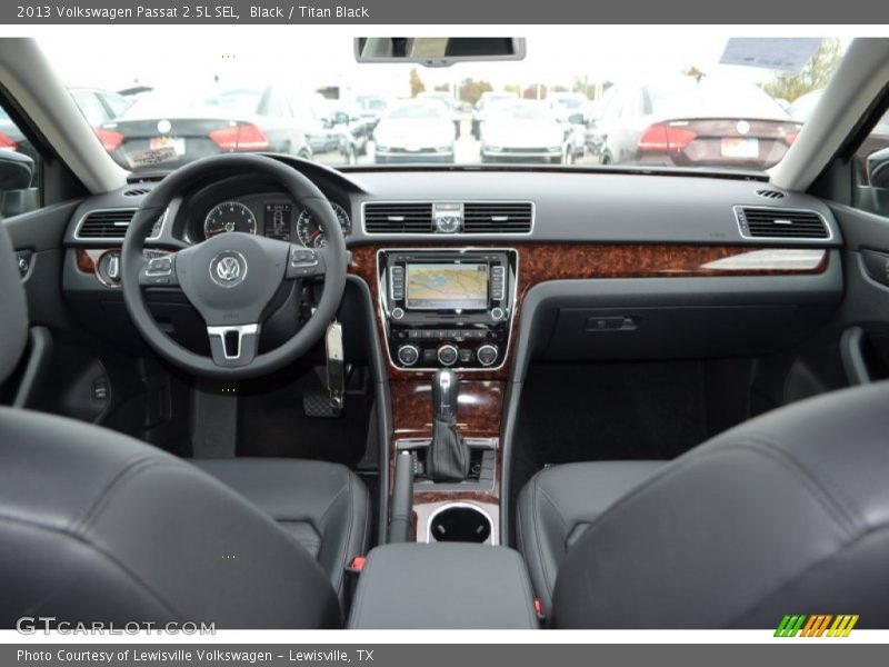 Black / Titan Black 2013 Volkswagen Passat 2.5L SEL