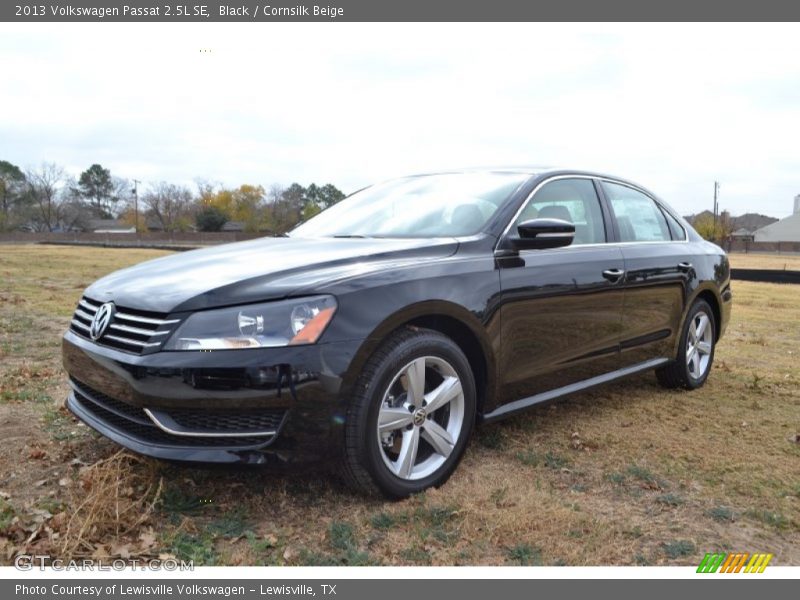 Black / Cornsilk Beige 2013 Volkswagen Passat 2.5L SE