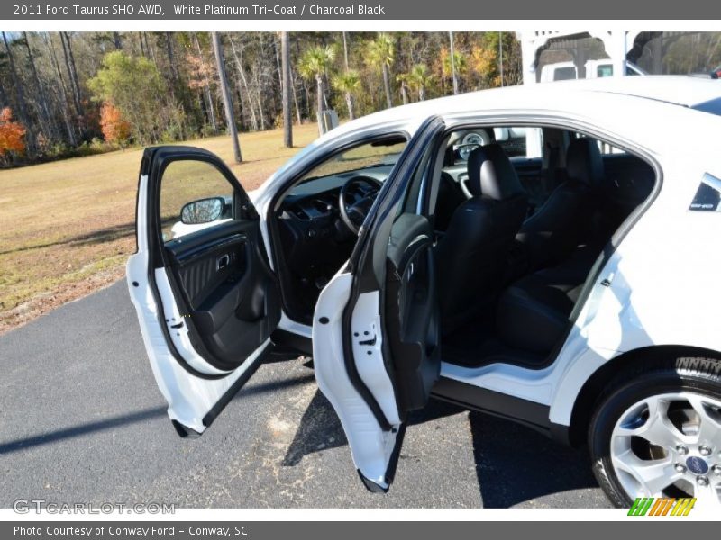 White Platinum Tri-Coat / Charcoal Black 2011 Ford Taurus SHO AWD