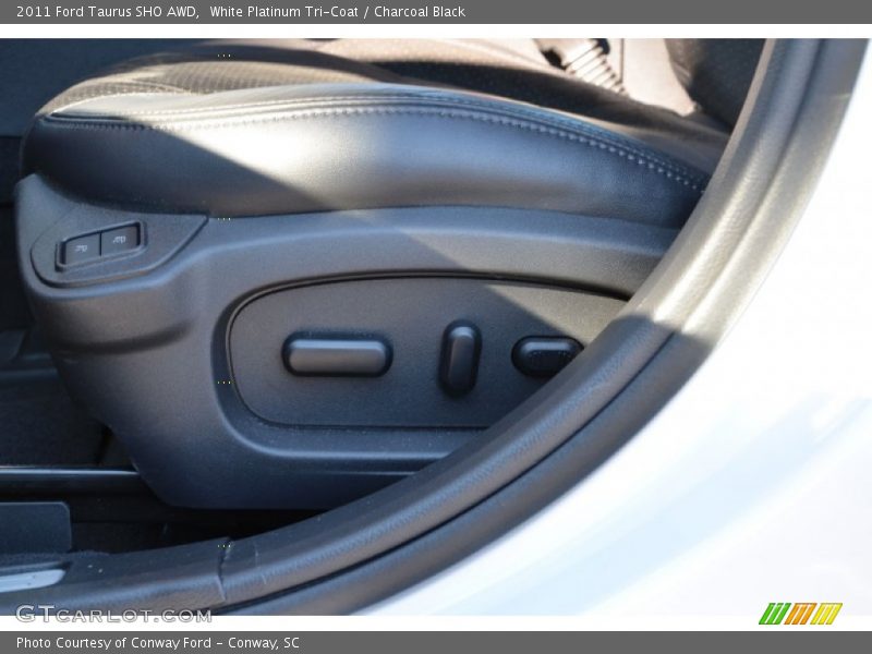 White Platinum Tri-Coat / Charcoal Black 2011 Ford Taurus SHO AWD