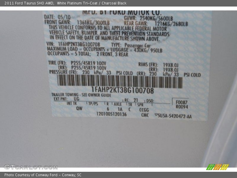 White Platinum Tri-Coat / Charcoal Black 2011 Ford Taurus SHO AWD