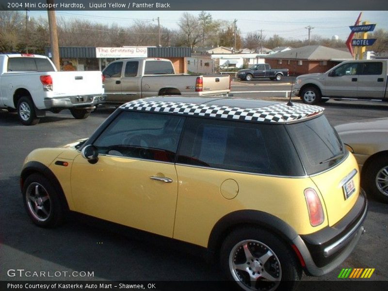 Liquid Yellow / Panther Black 2004 Mini Cooper Hardtop