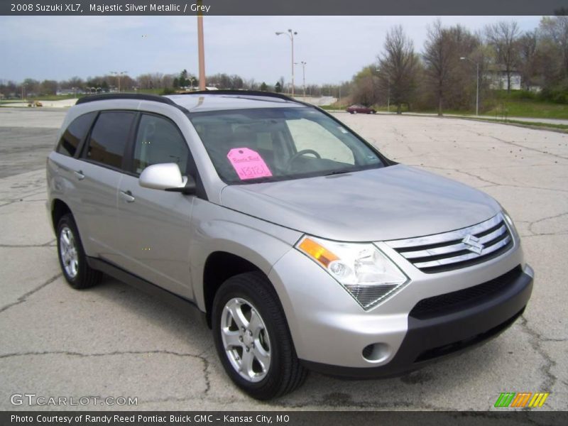 Majestic Silver Metallic / Grey 2008 Suzuki XL7