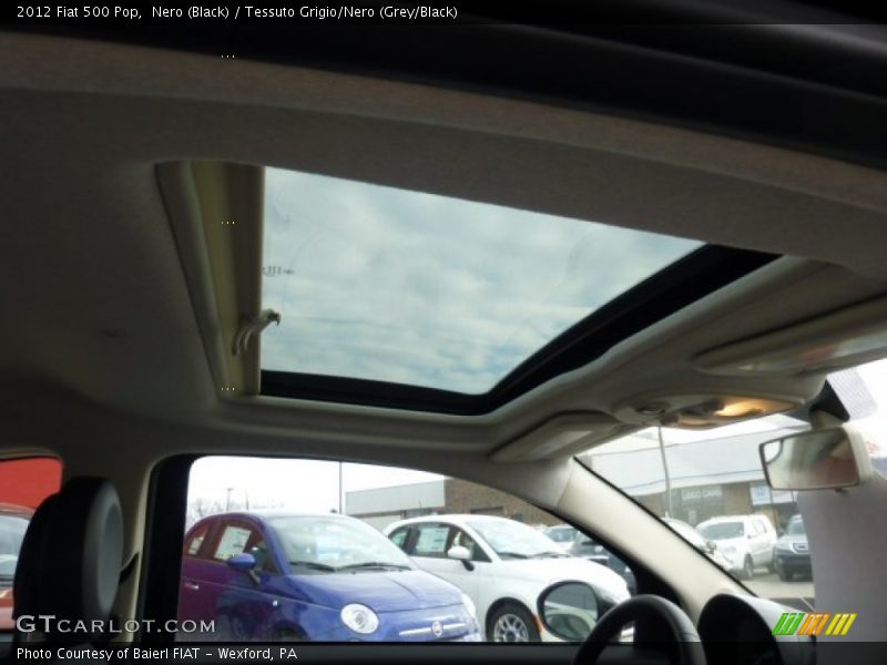 Nero (Black) / Tessuto Grigio/Nero (Grey/Black) 2012 Fiat 500 Pop