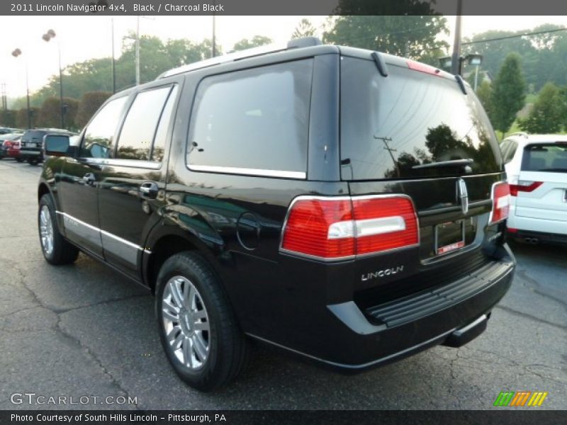 Black / Charcoal Black 2011 Lincoln Navigator 4x4
