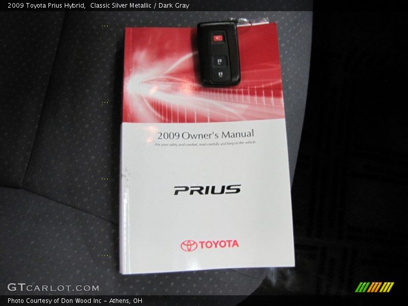 Classic Silver Metallic / Dark Gray 2009 Toyota Prius Hybrid