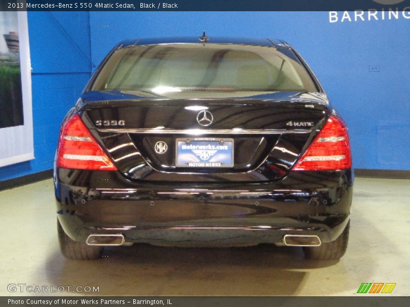 Black / Black 2013 Mercedes-Benz S 550 4Matic Sedan