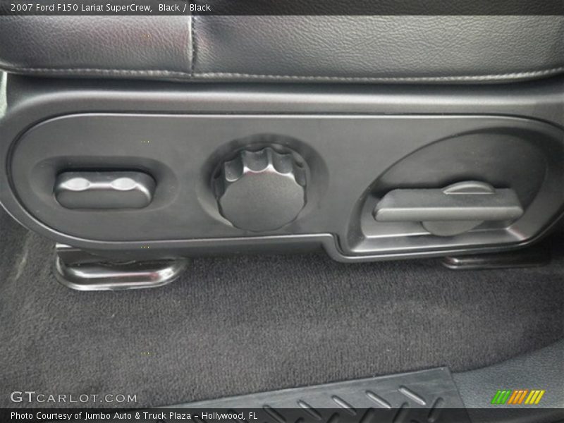 Black / Black 2007 Ford F150 Lariat SuperCrew