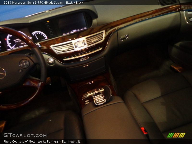 Black / Black 2013 Mercedes-Benz S 550 4Matic Sedan