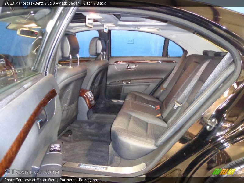 Black / Black 2013 Mercedes-Benz S 550 4Matic Sedan