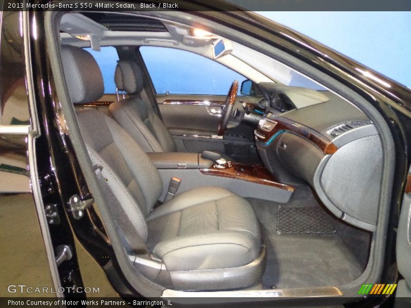 Black / Black 2013 Mercedes-Benz S 550 4Matic Sedan