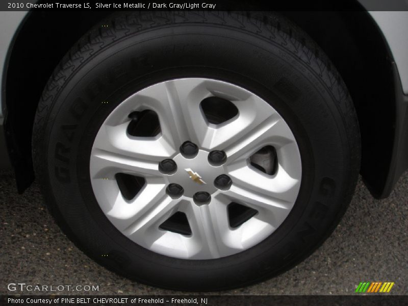 Silver Ice Metallic / Dark Gray/Light Gray 2010 Chevrolet Traverse LS