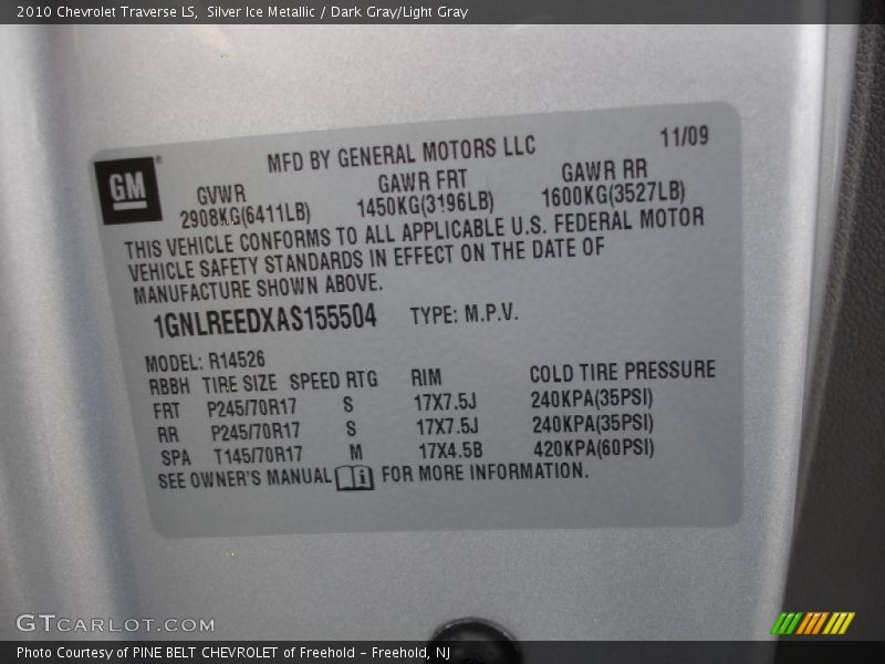 Silver Ice Metallic / Dark Gray/Light Gray 2010 Chevrolet Traverse LS