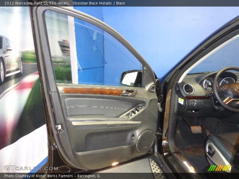 Obsidian Black Metallic / Black 2011 Mercedes-Benz GL 550 4Matic
