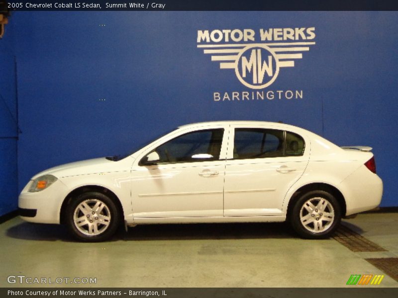 Summit White / Gray 2005 Chevrolet Cobalt LS Sedan