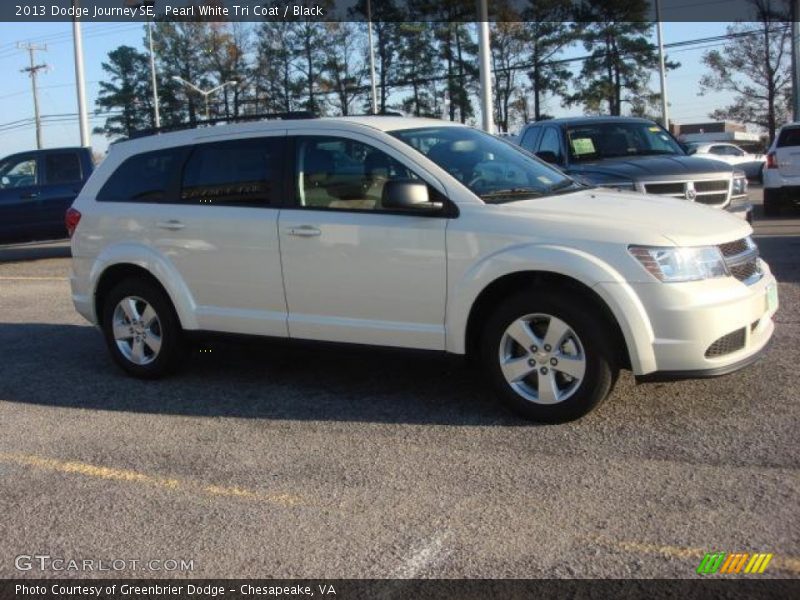 Pearl White Tri Coat / Black 2013 Dodge Journey SE