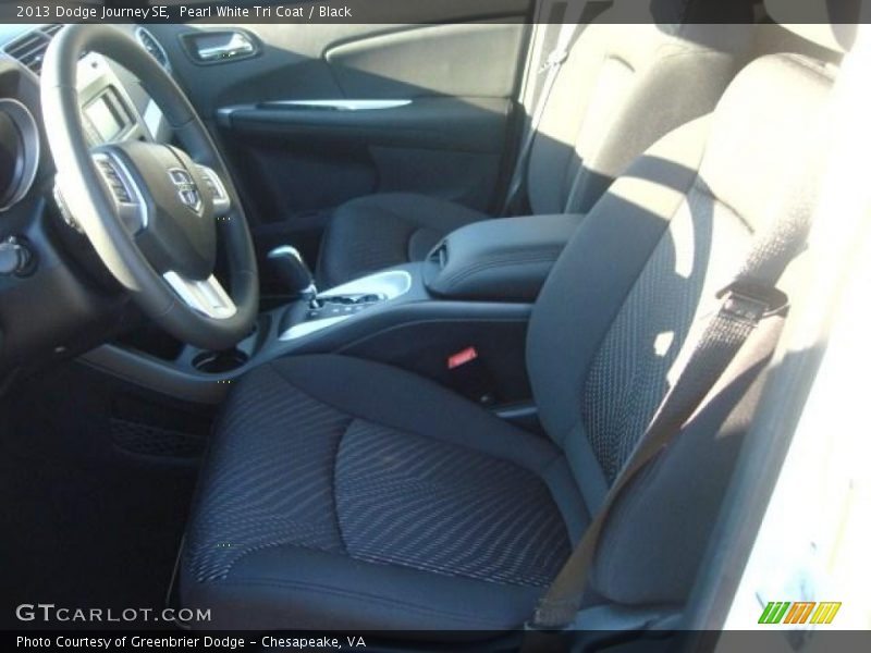 Pearl White Tri Coat / Black 2013 Dodge Journey SE