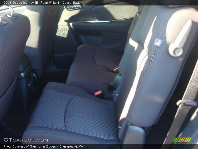 Pearl White Tri Coat / Black 2013 Dodge Journey SE