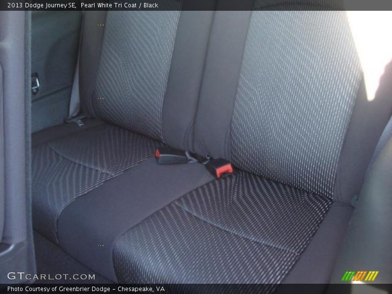 Pearl White Tri Coat / Black 2013 Dodge Journey SE