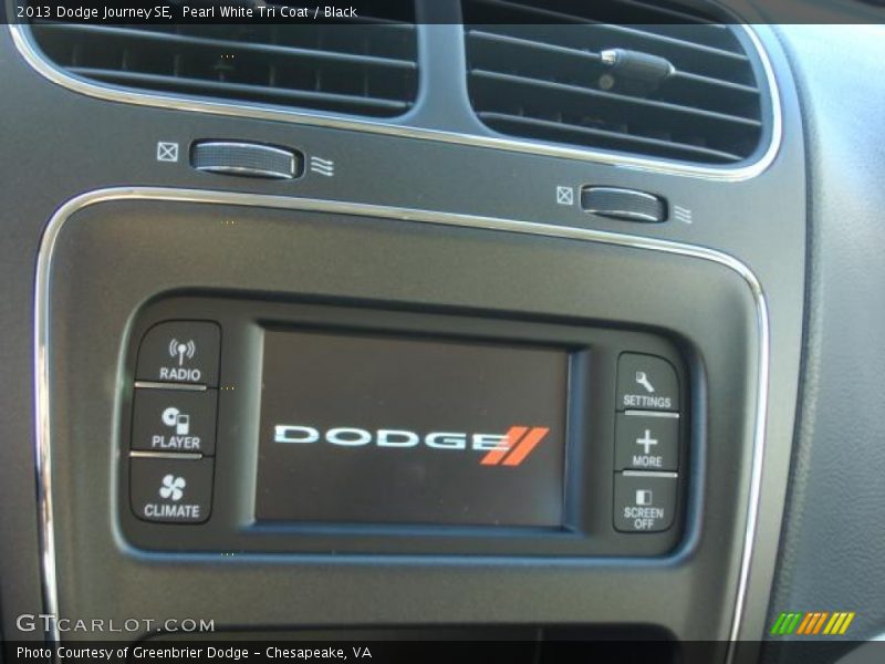Pearl White Tri Coat / Black 2013 Dodge Journey SE